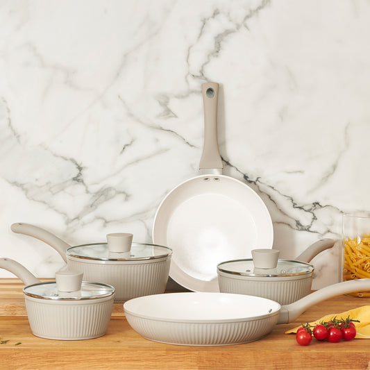 5 Piece Cookware Set (16, 18, 20cm saucepans and 24, 28cm frying pans) Kitchen Sabichi Homewares