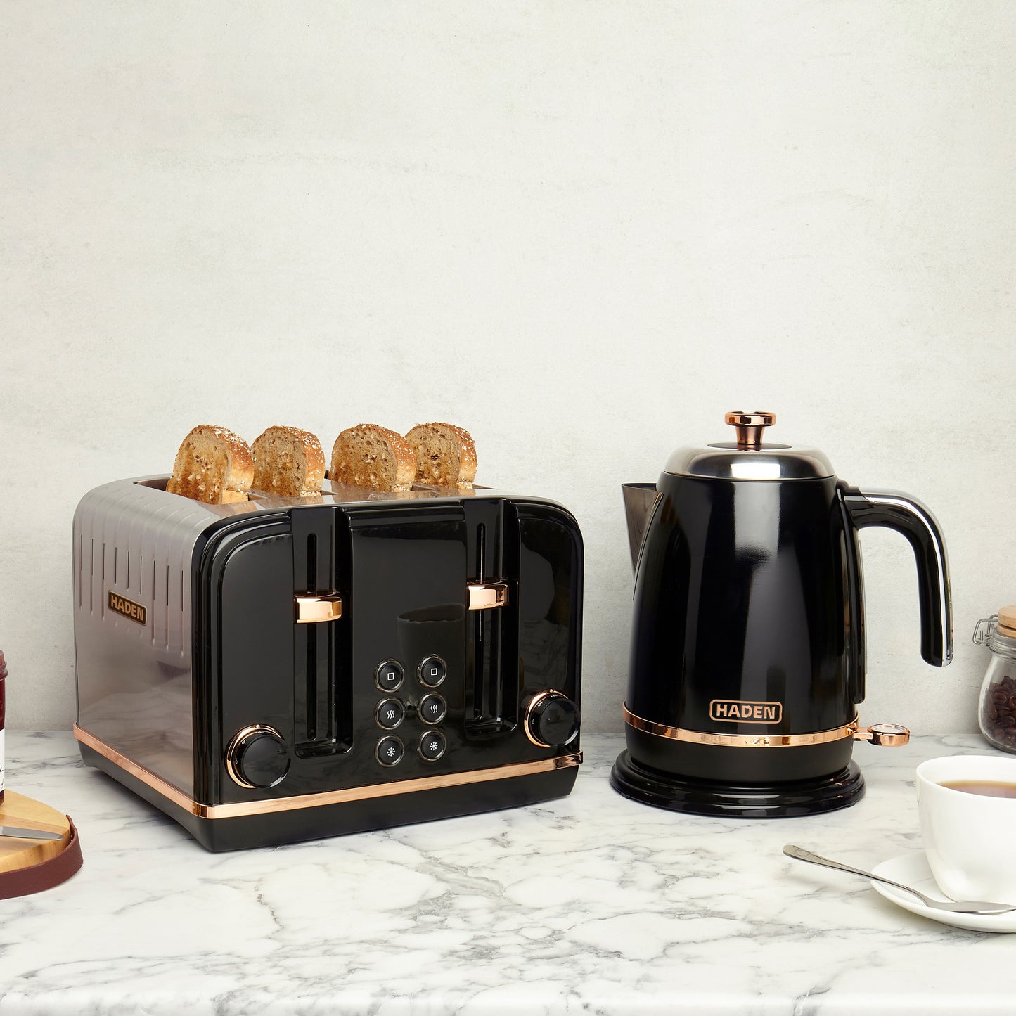 Salcombe Black & Copper Bundle Kettle + Toaster Bundle Haden