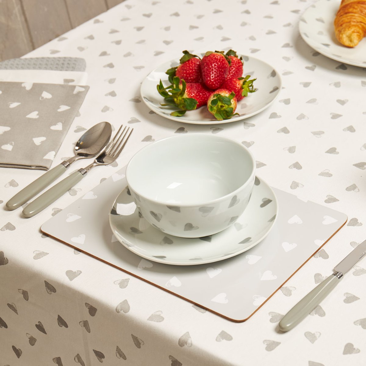 Watercolour Hearts Placemat & Coaster Set Dining Sabichi Homewares Ltd