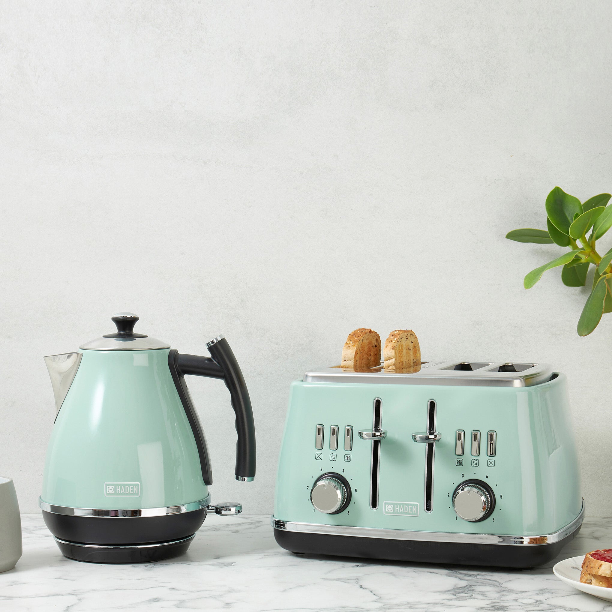 Haden Cotswold Bundle Kettle + Toaster – Sage