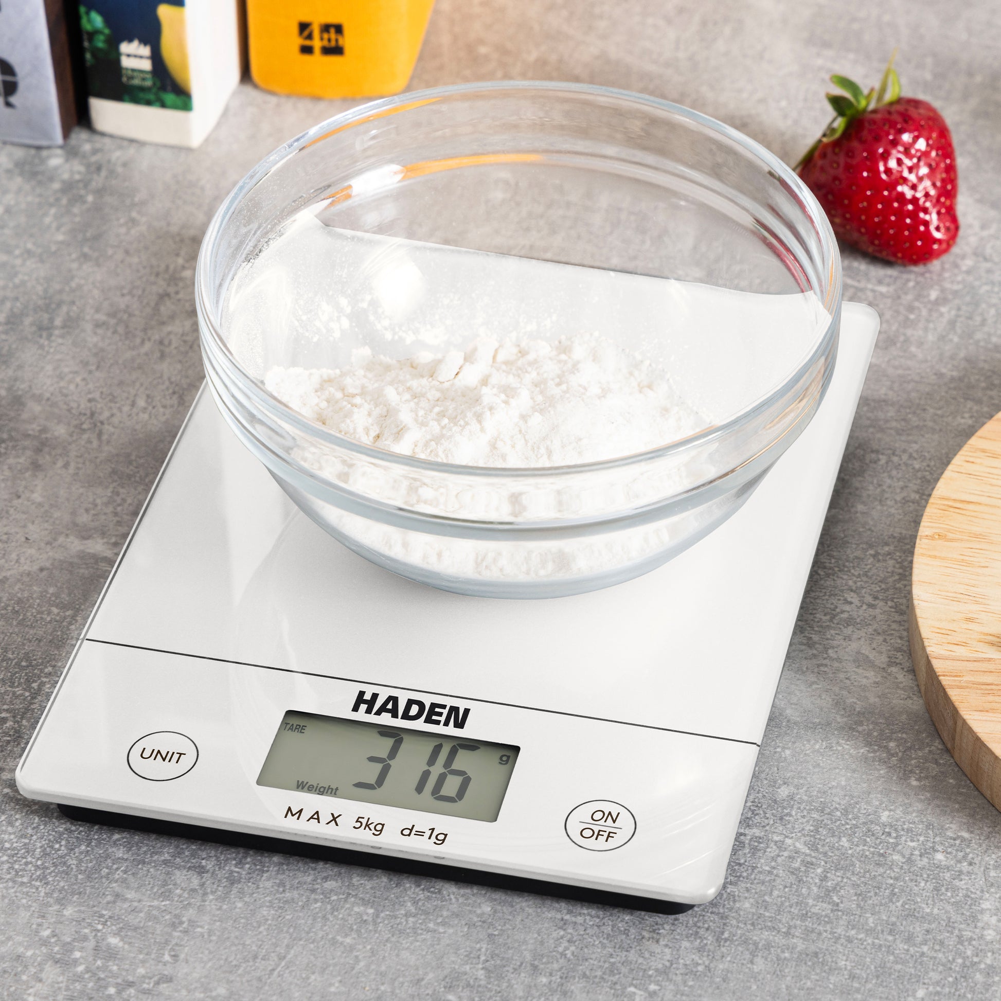 White Digital 5kg Slim Line Kitchen Scales Kitchen Sabichi Homewares Ltd