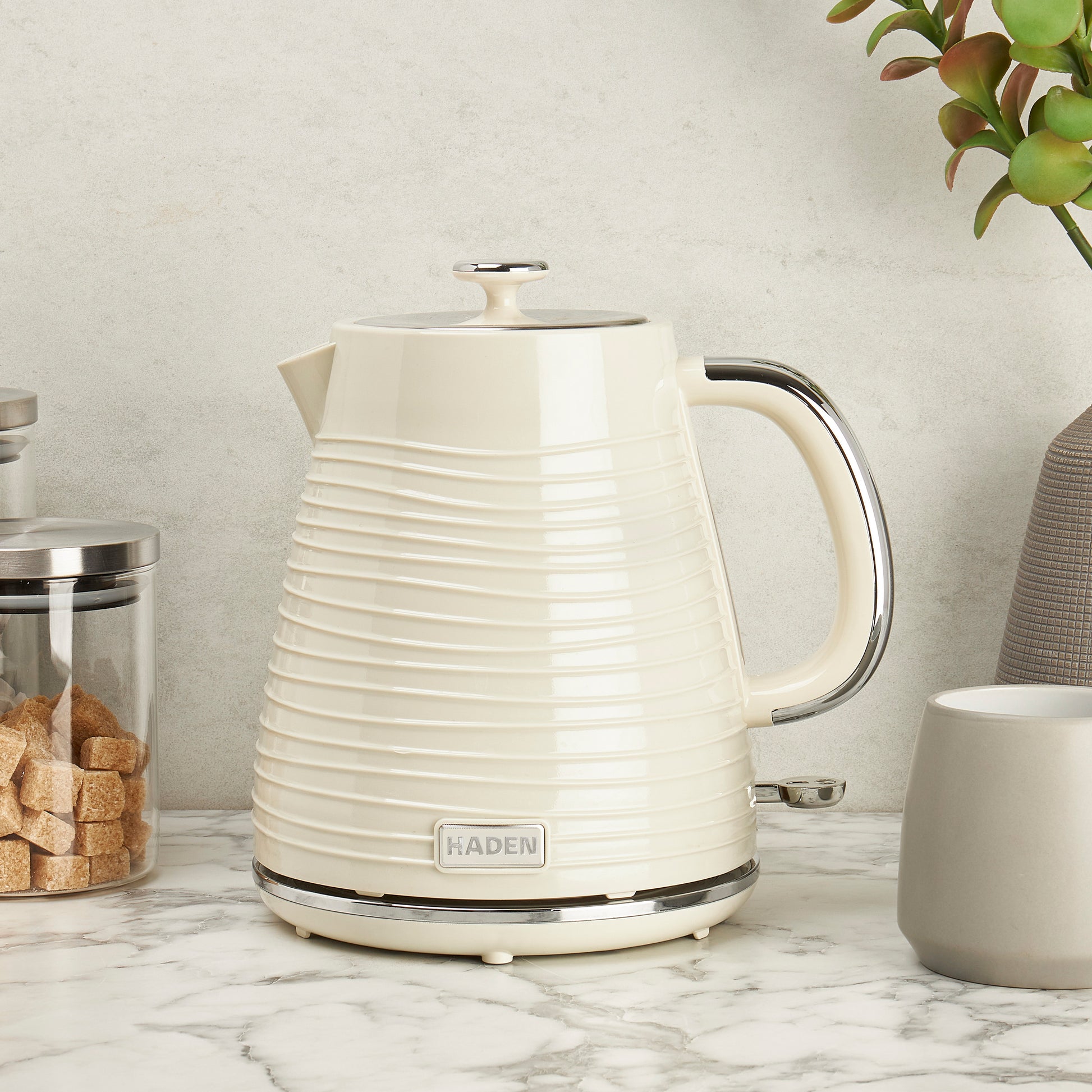 Haden Devon Kettle Cream Electric Kettles Haden