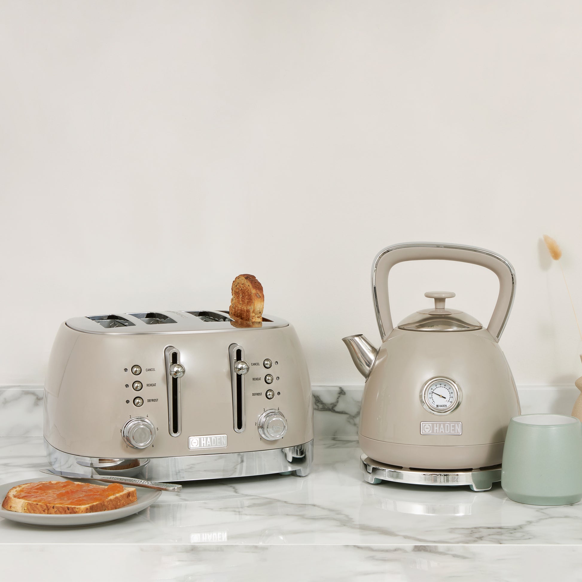 Haden Bristol Putty Kettle Kitchen Haden