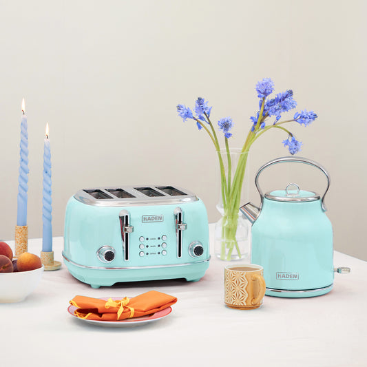 Haden Heritage Turquoise Bundle – Set of Kettle + 4 Slice Toaster Bundle Haden
