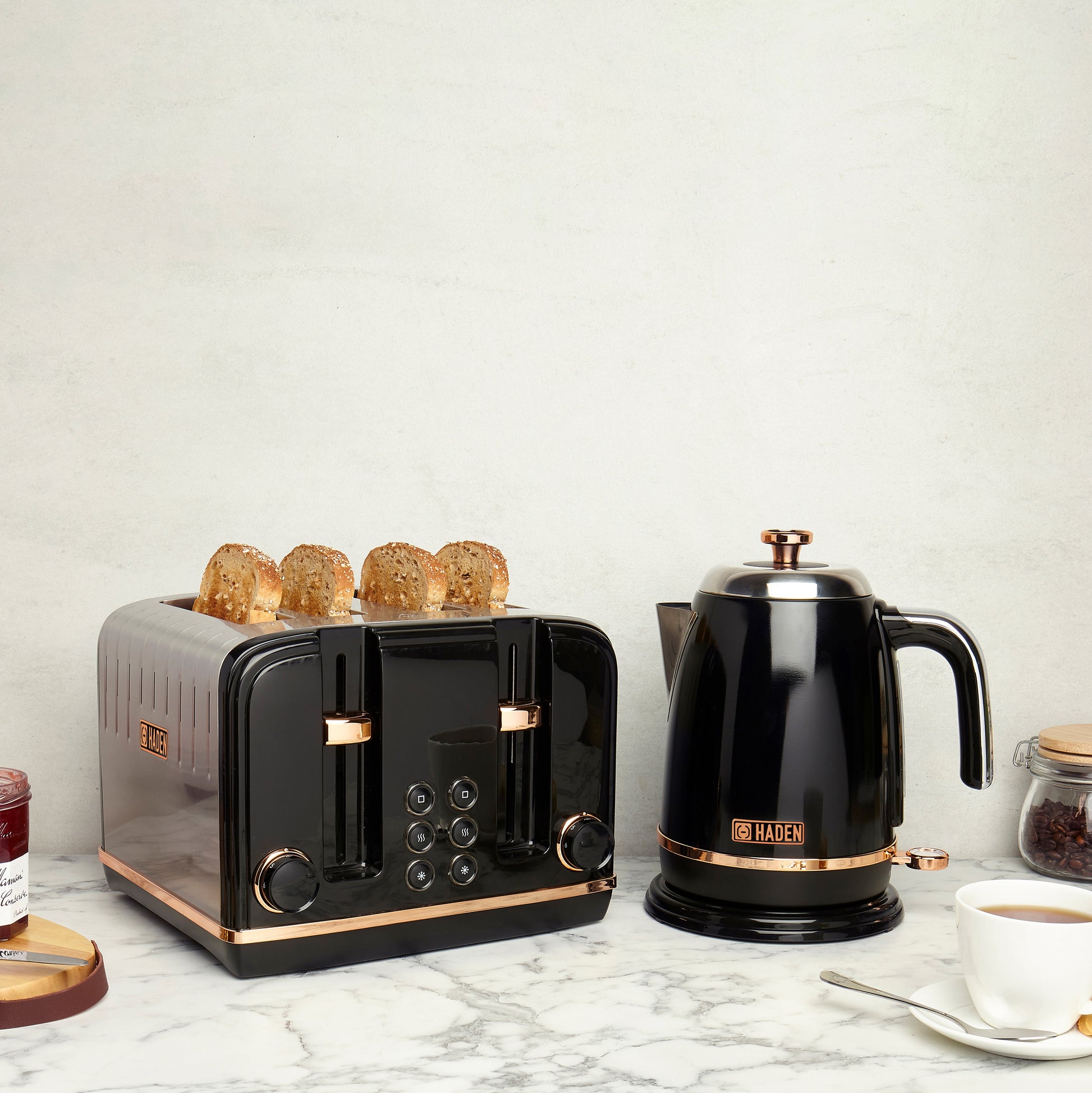 Haden Salcombe Black and Copper 4 Slice Toaster Toasters Haden