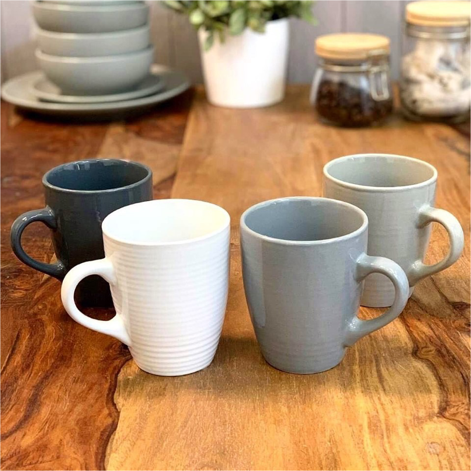 Textured Set of 4 Mugs Dining Sabichi Homewares Ltd