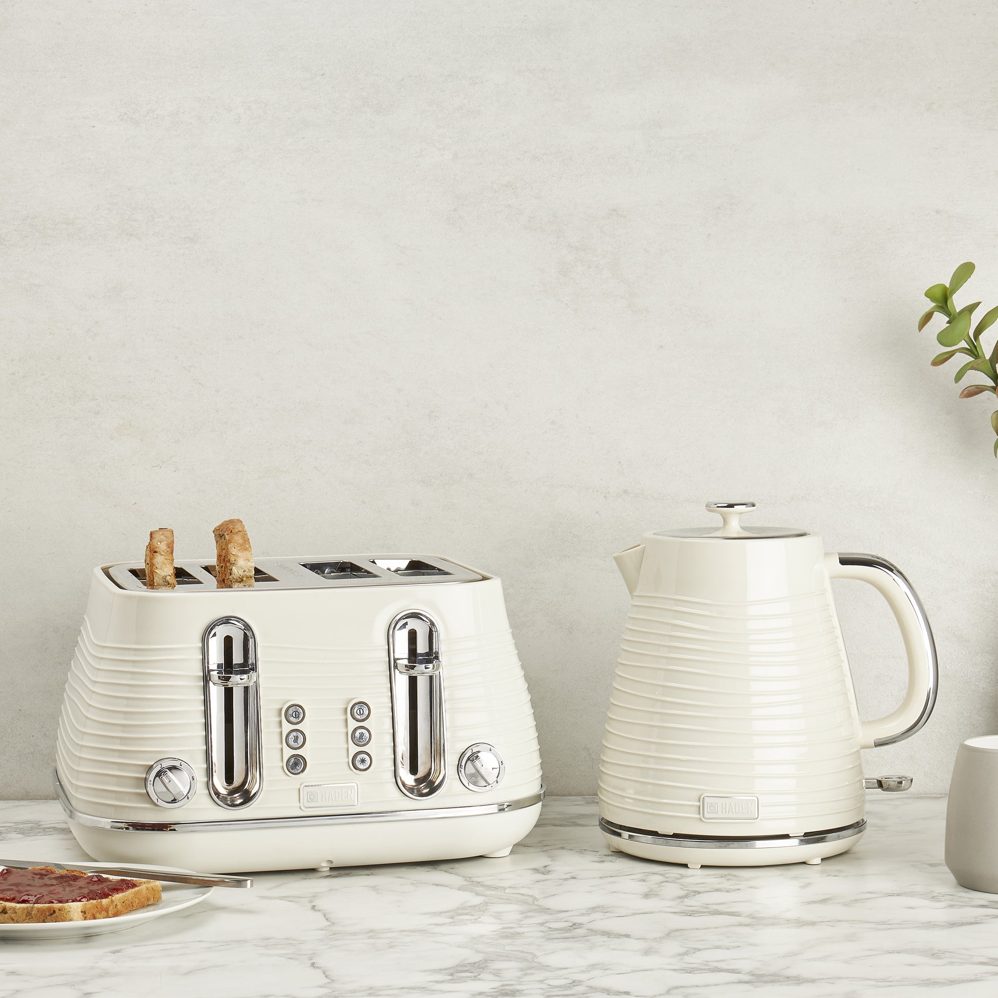 Haden Devon Kettle Cream Electric Kettles Haden