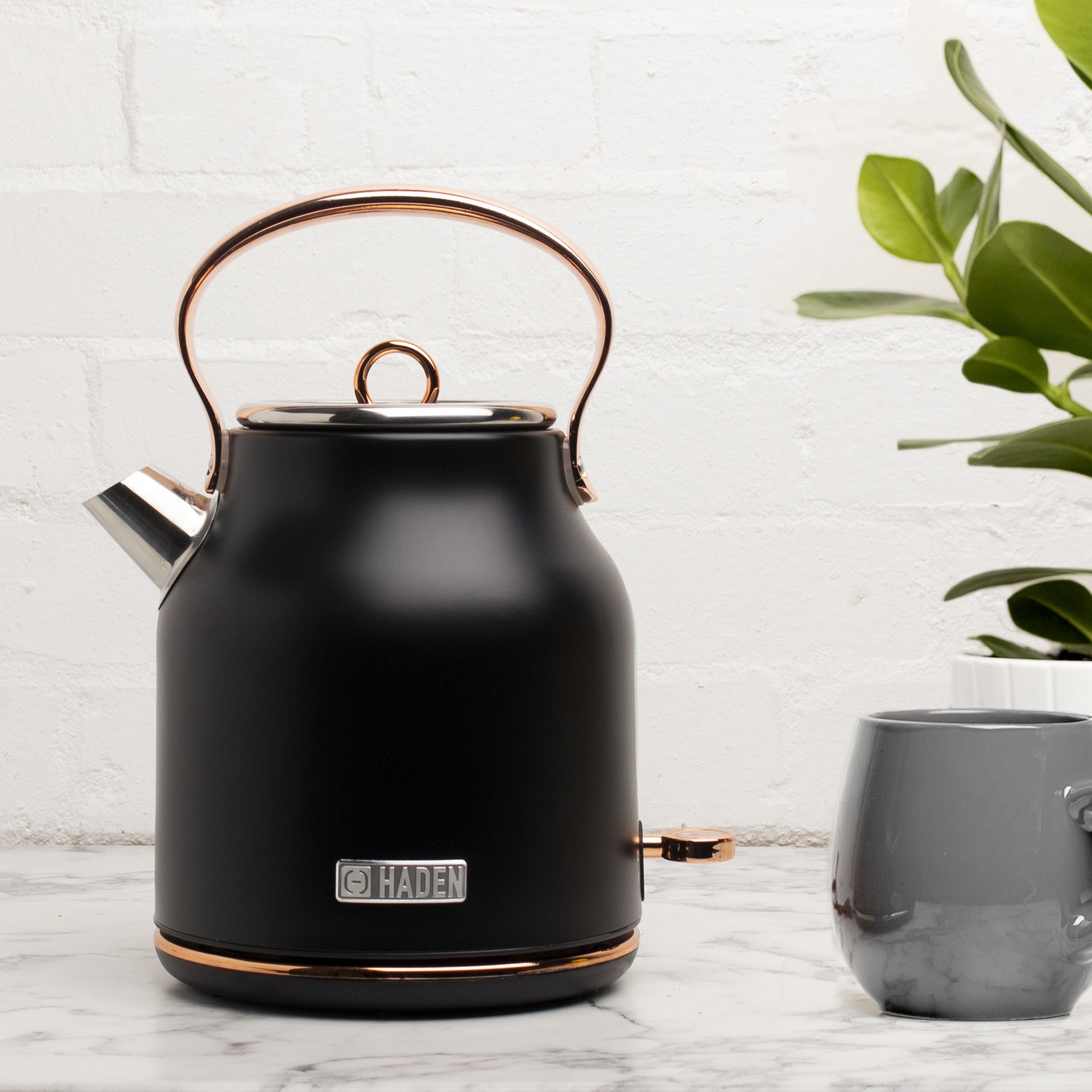 Haden Heritage Black & Copper Kettle Kitchen Haden