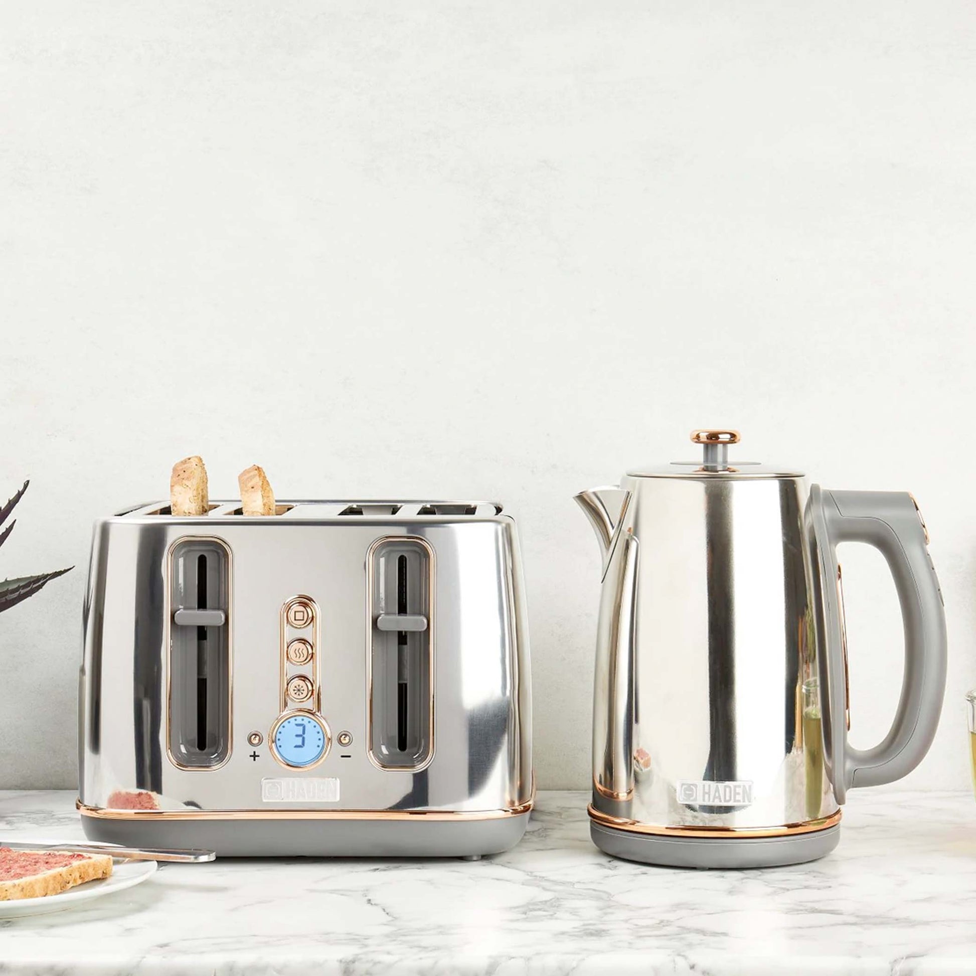 Haden Dorchester Chrome & Rose Gold Kettle Electric Kettles Haden