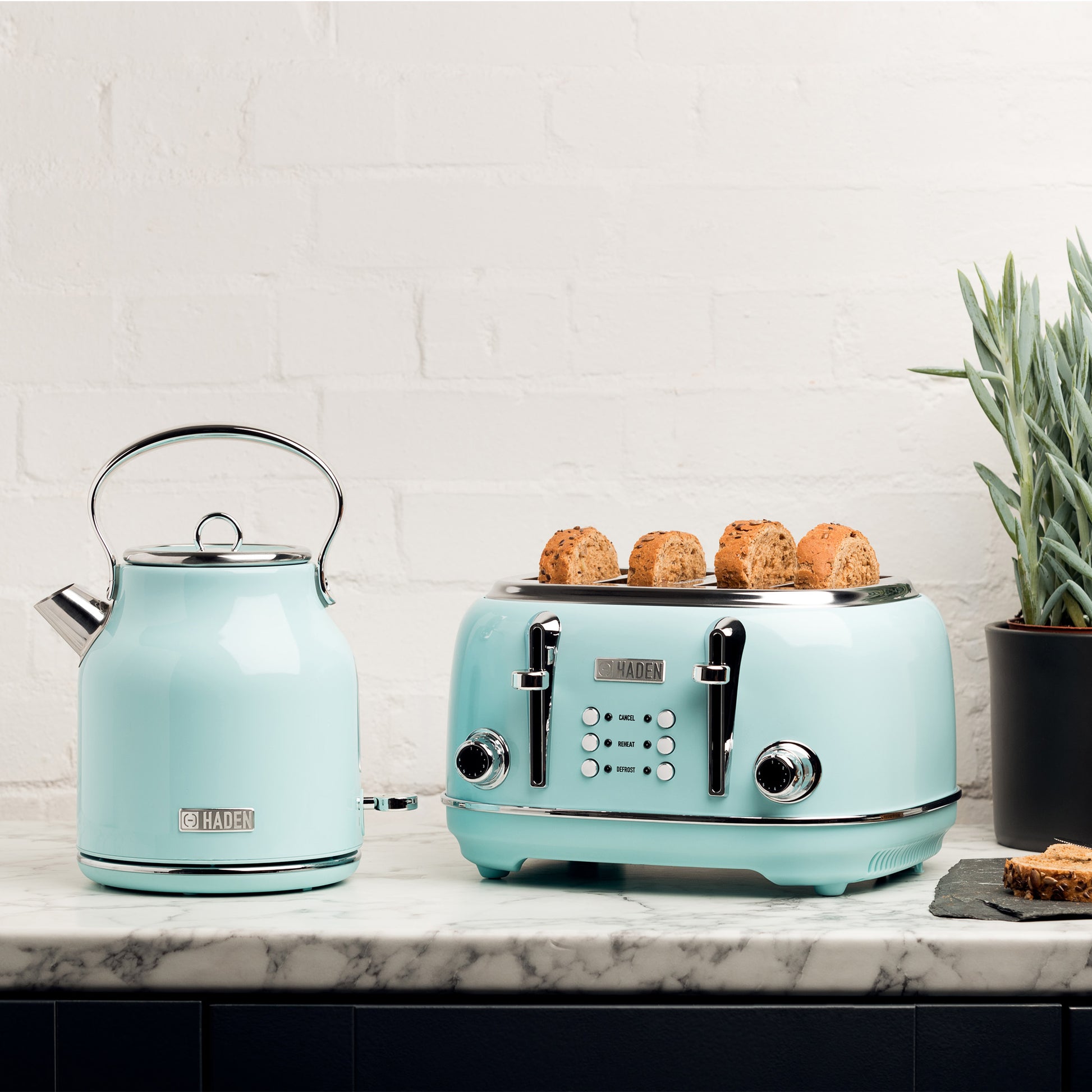 Haden Turquoise Heritage Kettle Electric Kettles Haden